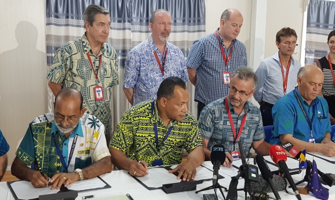 Signing of the PEUMP