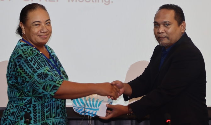 The changing of Chair for the 31st SPREP Meeting of Officials